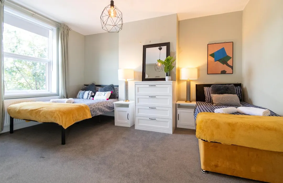 Host & Stay - Argie House-1